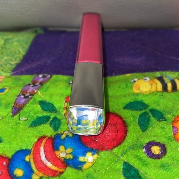 NWT Revlon Pink Glossy Liquid Lipstick.  #580 - Picture 3 of 3